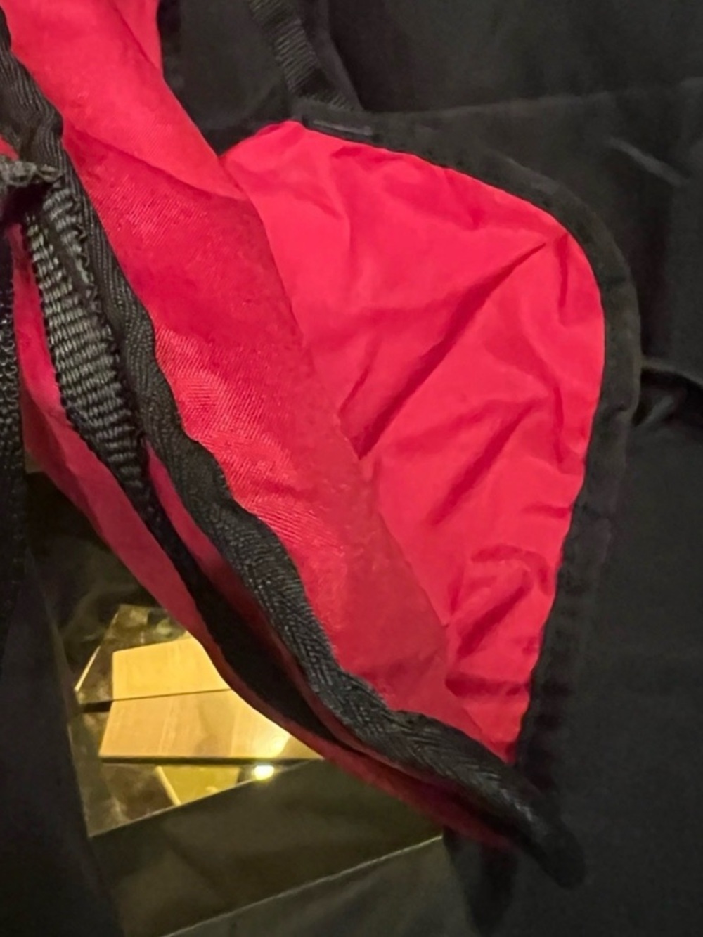 Nike Brasilia Training Gymsack Drawstring Red and Black with White Swoosh - Picture 11 of 12
